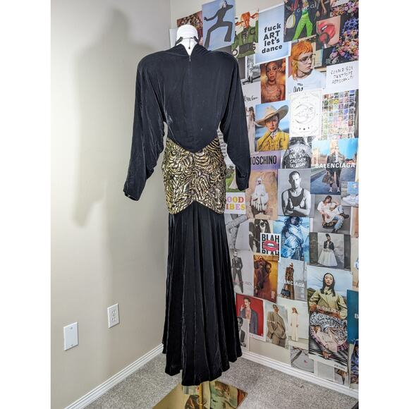 Vintage 80s Velvet Goth Dress - Picture 5 of 6